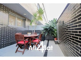 Casa adosada en alquiler en Gran Via LH en Hospitalet de Llobregat, L´