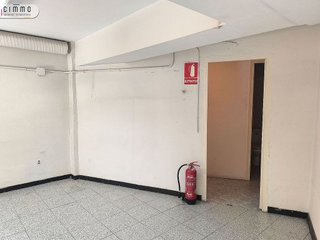 Local comercial en alquiler en Navas en Barcelona