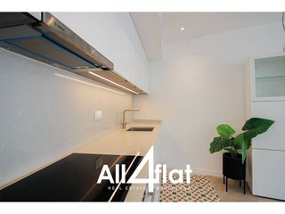 Piso en alquiler en El Congrés i els Indians en Barcelona