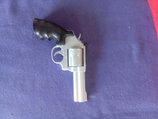 Maqueta Revolver Vintage