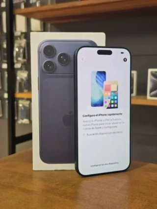 IPHONE 17 PRO MAX 256GB AZUL BATE. 100%