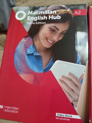 Macmillan English Hub A2 : Student's Book