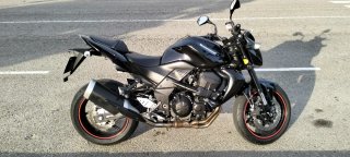 Kawasaki Z750 Negra
