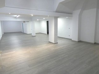 Local comercial en venta en Vallcarca i els Penitents en Barcelona