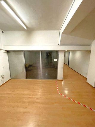 Local comercial en venta en Vallcarca i els Penitents en Barcelona
