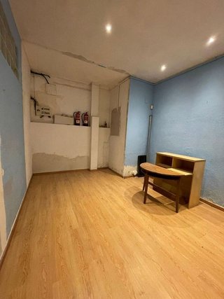 Local comercial en venta en Vallcarca i els Penitents en Barcelona