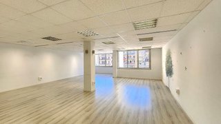 Oficina en alquiler en Sant Antoni en Barcelona