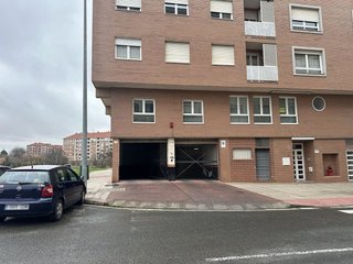Garaje en venta en Oeste en Logroño