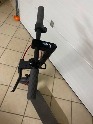 Patinete Eléctrico Xiaomi 4 Esencial