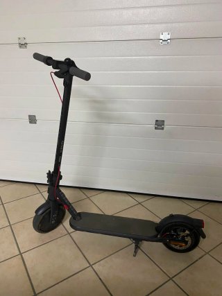 Patinete Eléctrico Xiaomi 4 Esencial