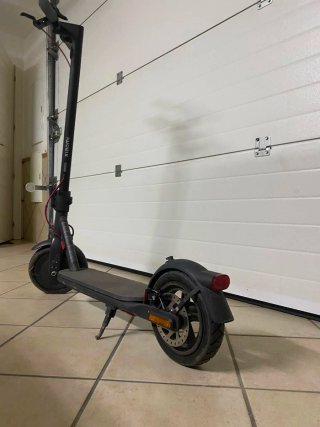 Patinete Eléctrico Xiaomi 4 Esencial