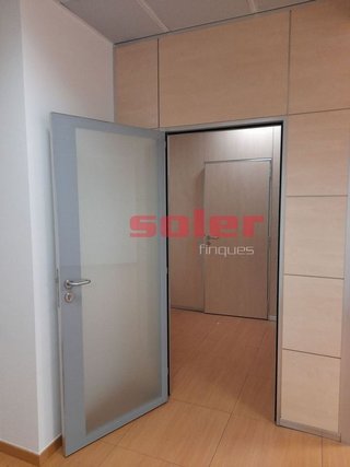 Oficina en alquiler en Coll Favà - Can Magí en Sant Cugat del Vallès