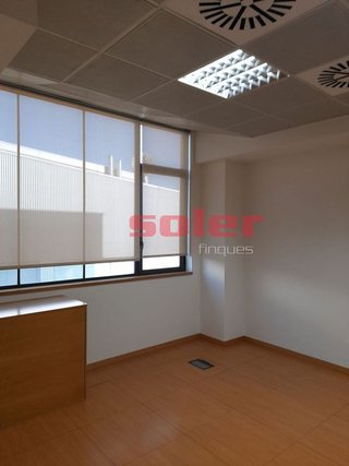 Oficina en alquiler en Coll Favà - Can Magí en Sant Cugat del Vallès