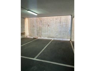 Garaje en alquiler en Sant Antoni en Barcelona