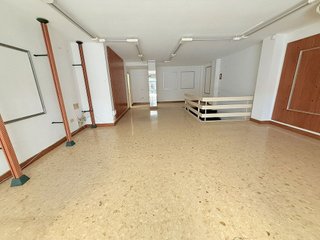 Local comercial en alquiler en Mercat  - La Missió - Plaça dels Patins en Palma de Mallorca