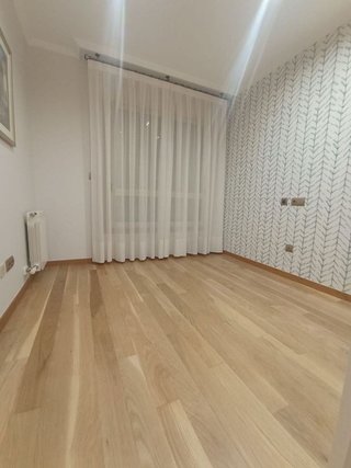 Piso en alquiler en Zona de Plaza de Barcelos en Pontevedra