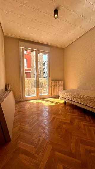Piso en alquiler en Ruiseñores en Zaragoza