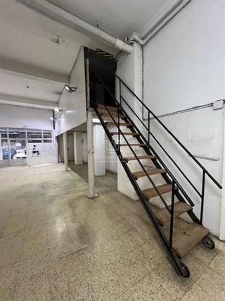 Local comercial en venta en Cuatro Caminos - Plaza de la Cubela en Coruña (A)