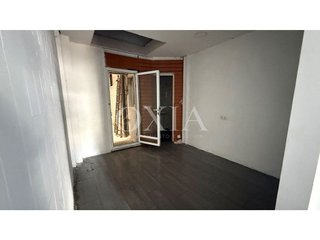 Local comercial en alquiler en Fondo en Santa Coloma de Gramanet