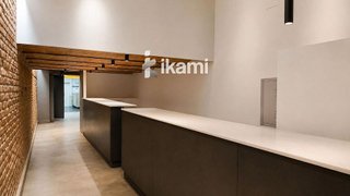 Local comercial en alquiler en La Nova Esquerra de l'Eixample en Barcelona