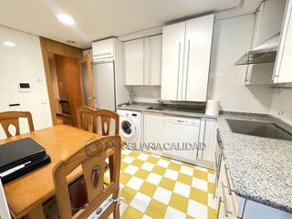 Piso en venta en Plaza España - Villa Pilar - Reyes Católicos - Vadillos en Burgos