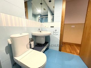 Piso en venta en Plaza España - Villa Pilar - Reyes Católicos - Vadillos en Burgos