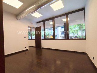 Oficina en alquiler en Sants en Barcelona