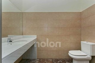 Local comercial en venta en Poble Nou - Zona Esportiva en Terrassa
