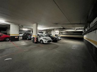 Garaje en venta en Sant Andreu de Palomar en Barcelona