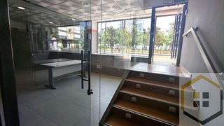Local comercial en alquiler en Juan de la Cierva en Getafe