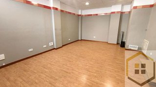 Local comercial en alquiler en Juan de la Cierva en Getafe