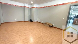 Local comercial en alquiler en Juan de la Cierva en Getafe