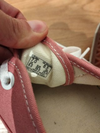Zapatillas Vans rosas y blancas