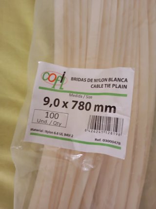 Bridas de plástico 9x280mm.2 paquete de 100 unid.