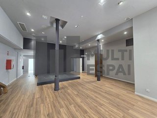 Local comercial en alquiler en La Dreta de l'Eixample en Barcelona