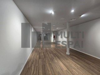 Local comercial en alquiler en La Dreta de l'Eixample en Barcelona