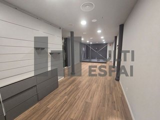 Local comercial en alquiler en La Dreta de l'Eixample en Barcelona