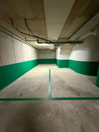 Garaje en alquiler en La Font d'en Fargues en Barcelona