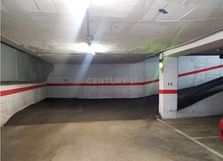 Garaje en venta en Gràcia en Sabadell