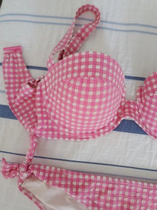 Bikini cuadros rosa y blanco+Regalo Otro