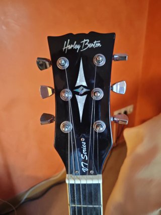 Guitarra Eléctrica Roja Harley benton Dc-580 VT