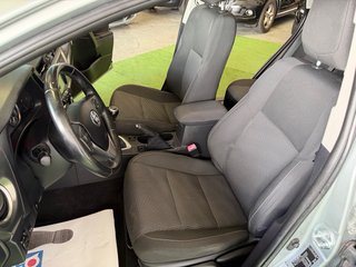 Toyota Auris 2014