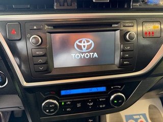 Toyota Auris 2014