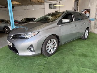 Toyota Auris 2014