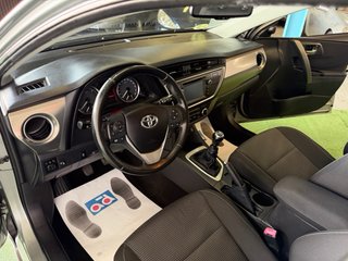 Toyota Auris 2014