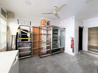 Local comercial en venta en El Carmen en San Fernando