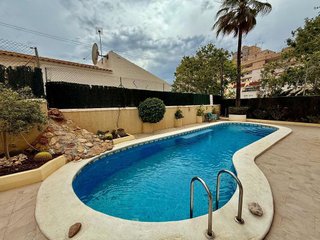 Piso en alquiler en Nueva Torrevieja - Aguas Nuevas en Torrevieja
