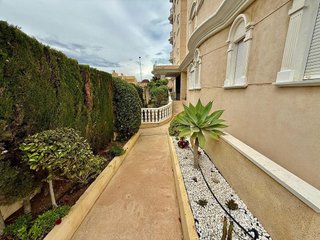 Piso en alquiler en Nueva Torrevieja - Aguas Nuevas en Torrevieja