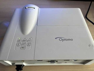 Proyector Optoma DAXSZUST Ultra Short Throw