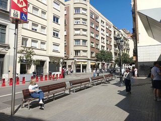Local comercial en alquiler en Vila de Gràcia en Barcelona